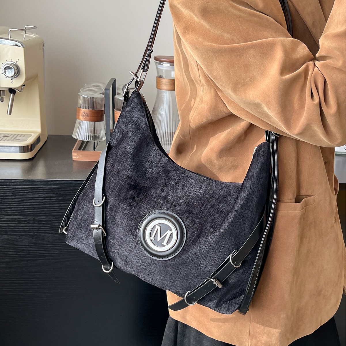 Picture of Large Capacity Bag Women's 2024 New Commuter Backpack Multifunctional Casual Shoulder Tote Backpack for Going out to Work