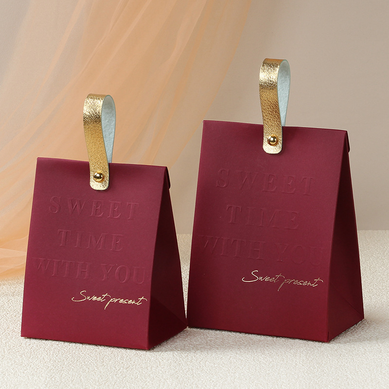 Picture of Wedding Candy Box 2025 New High-End European Style Wedding Satchel Wedding Candy Bag Engagement Candy Packaging Box Empty Box
