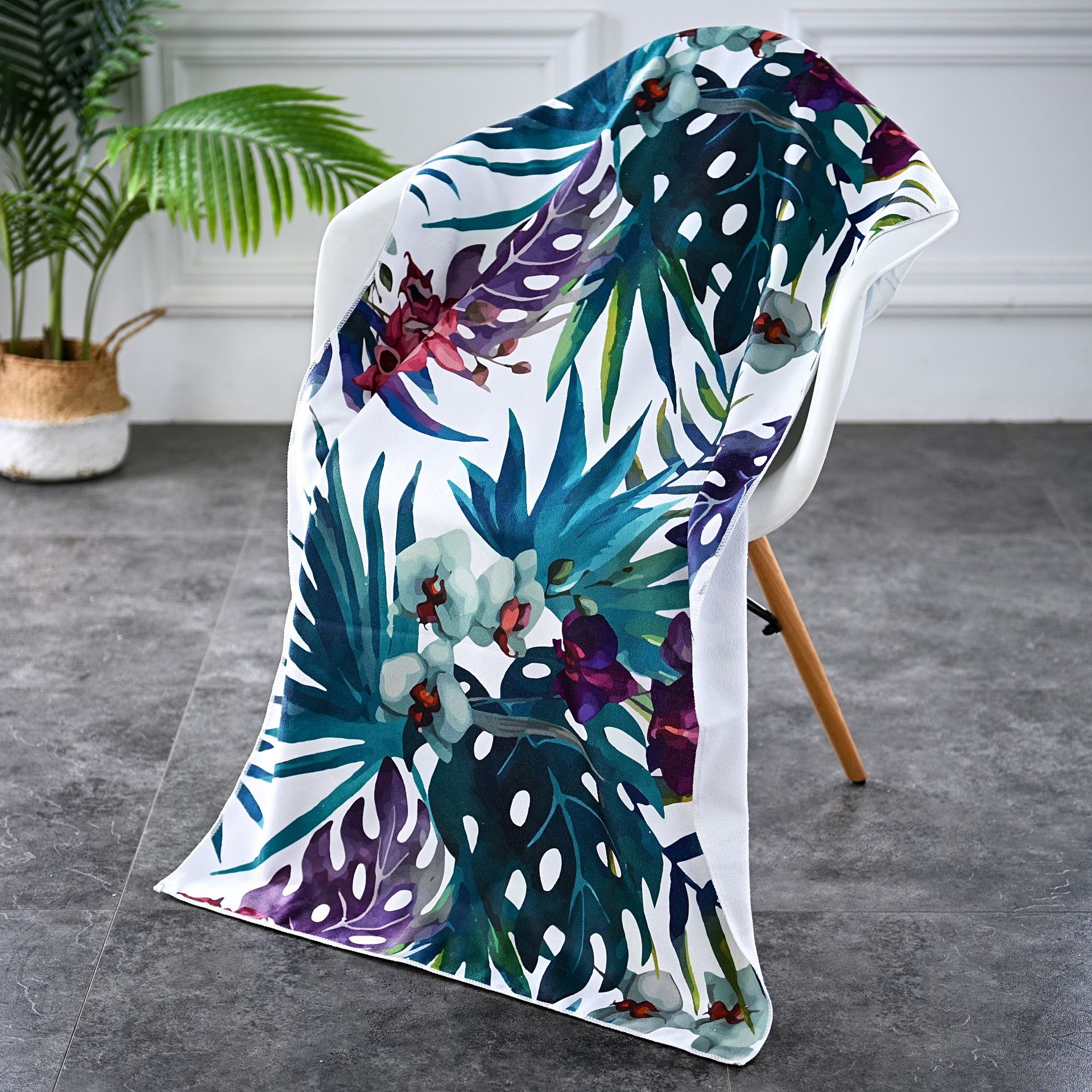 Picture of Spot wholesale microfiber beach towel foreign trade digital heat transfer easy absorbent swimming shawl printing bath towel