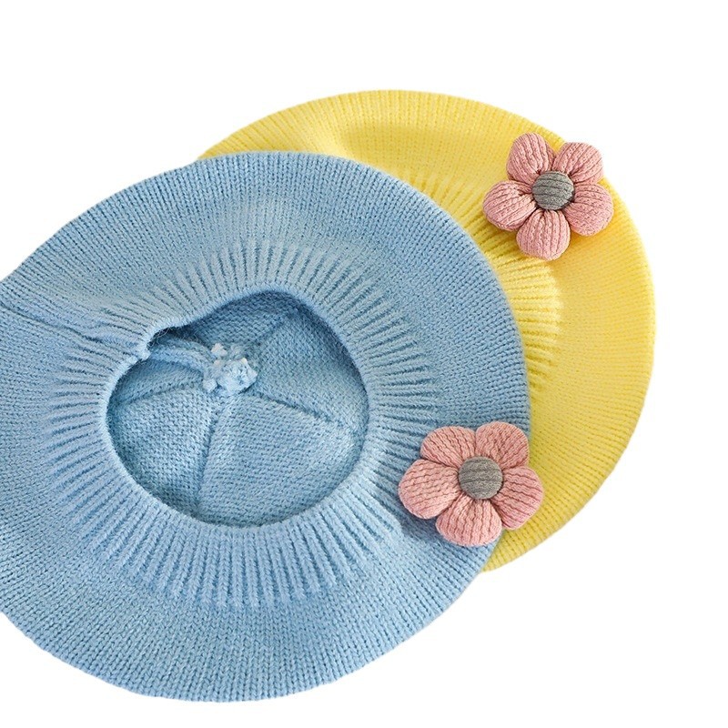 Picture of Baby Hat Autumn and Winter Women's Baby Cute Flower Beret Children's Wool Hat Girls' Knitted Painter Hat Trendy