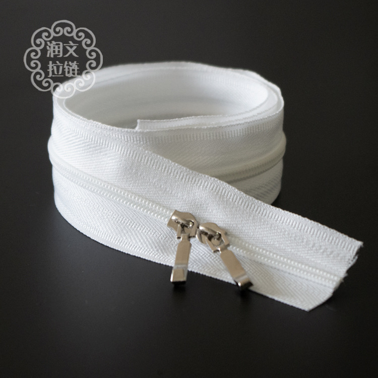 Picture of In stock bleached No. 3 quilt cover zipper double-headed home textile quilt cover pillow zipper factory wholesale white zipper finished product