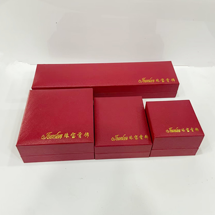 Picture of Supply of Live Jewelry Boxes, Leather-Filled Paper Diagonal Plaid Storage Boxes, Bracelet Boxes, Jewelry Pendant Boxes, Hanging Beads