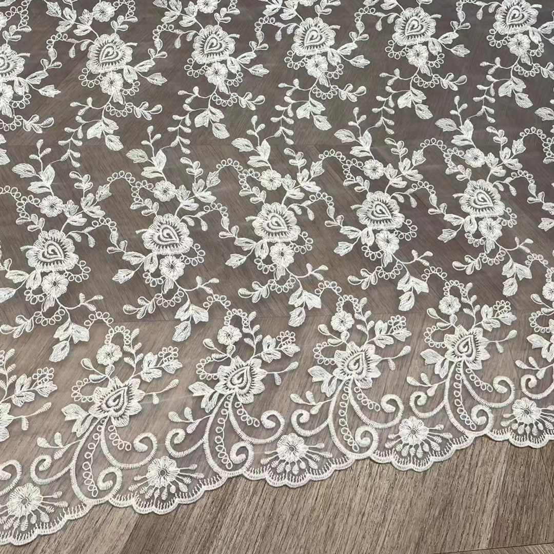 Water soluble cotton mesh embroidery fabric factory wholesale lace Korean women's clothing dress fabric embroidery fabric