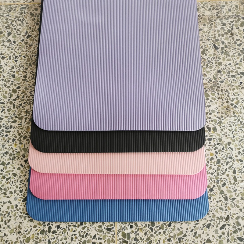 Yoga Mat Wholesale NBR Material Yoga Mat Fitness Sports Mat