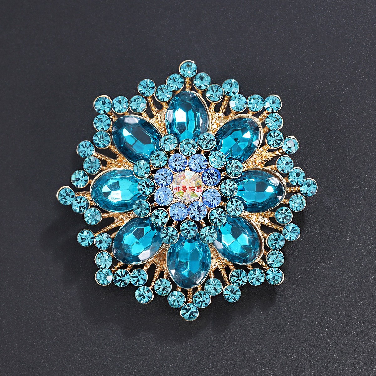 Fashion Elegant Lady Brooch Floral Corsage Alloy Inlaid Blue Glass Rhinestone Fixed Pin Clothing Accessories