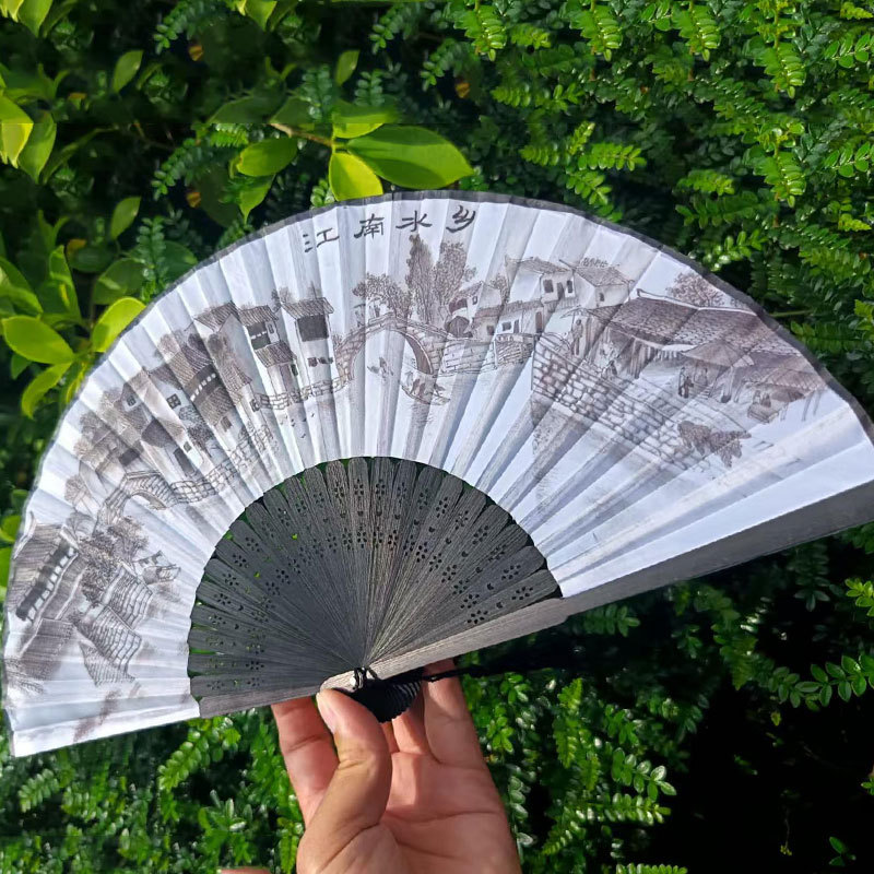 Picture of Folding Fan Bamboo Ancient Fan Student Girl Chinese Style Small Fan Scenic Spot Export Wholesale Retail Gift Decorative Fan
