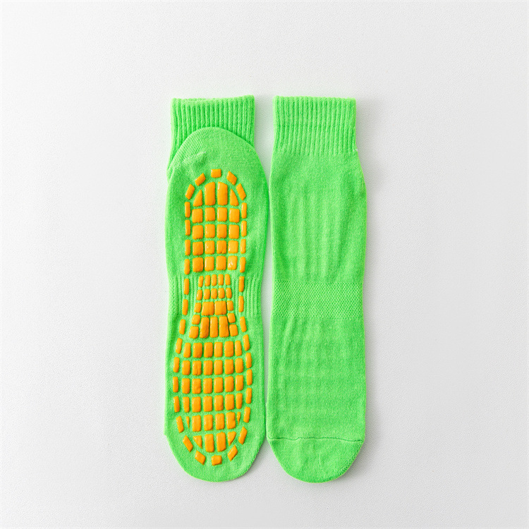 Picture of Factory wholesale trampoline socks dispensing non-slip socks floor socks children's playground early education adult yoga socks