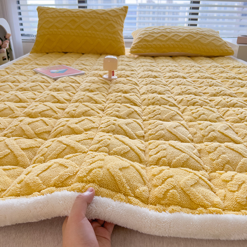 fleece-lined Thickened Bed Pad Winter Milk Velvet Mattress Cushion Warm Mattress Thin Pad Single Student Dormitory Mattress