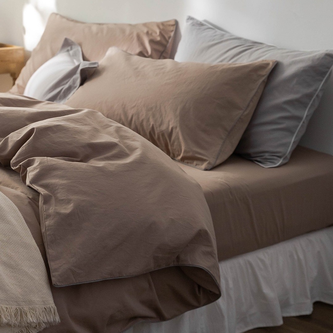 Picture of Unprinted Style丨Spring & Fall Pure Cotton Four-Piece Bedding Set, Cotton Quilt Cover, Bed Bed Sheets, Fitted Bed Sheets, 4-Piece Set, Pure Color