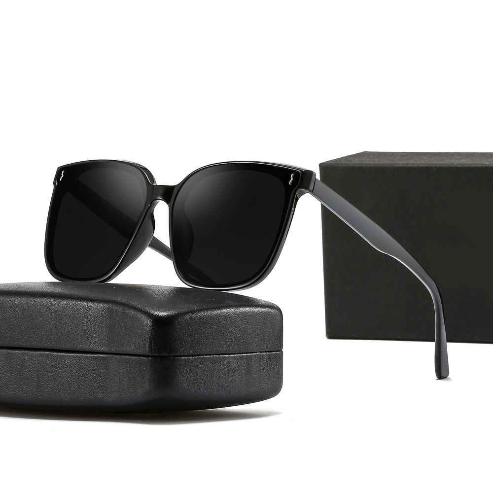 Picture of Hot-Selling New Gm Sunglasses for Women, High-End, Anti-Uv, Big Face, Slimming Look Sunglasses, Men's Driving Polarized Glasses