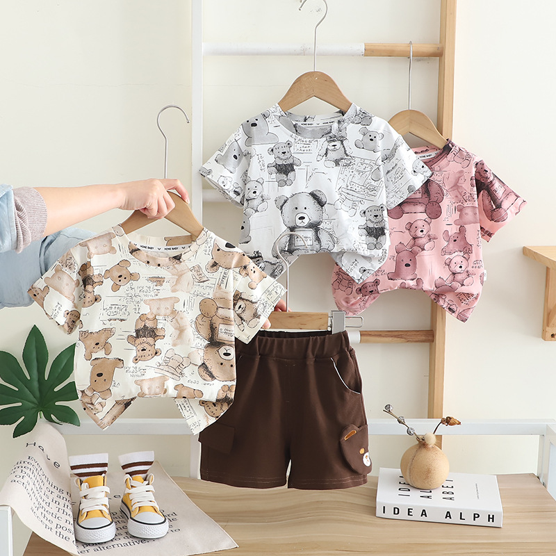 2025 New Summer Children's Short-sleeved suit Boys Full Printed Winnie the Poochey Crewneck Top Shorts Two-piece Fashionable Set