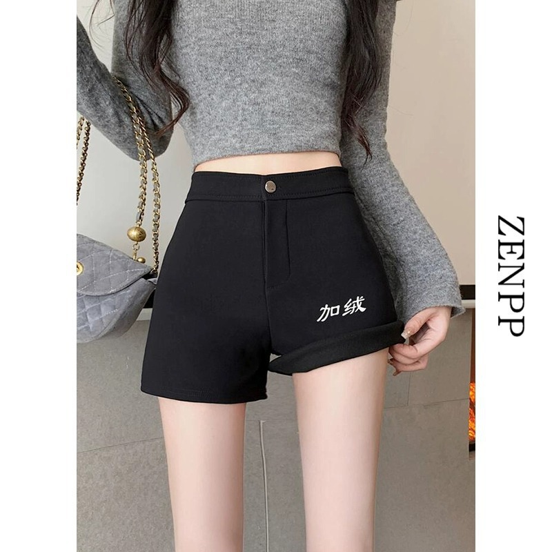 Black fleece-lined Thickened Bottoming Shorts Women's Autumn and Winter High Waist Hot Pants Winter Outer Wear Boots 2024 New
