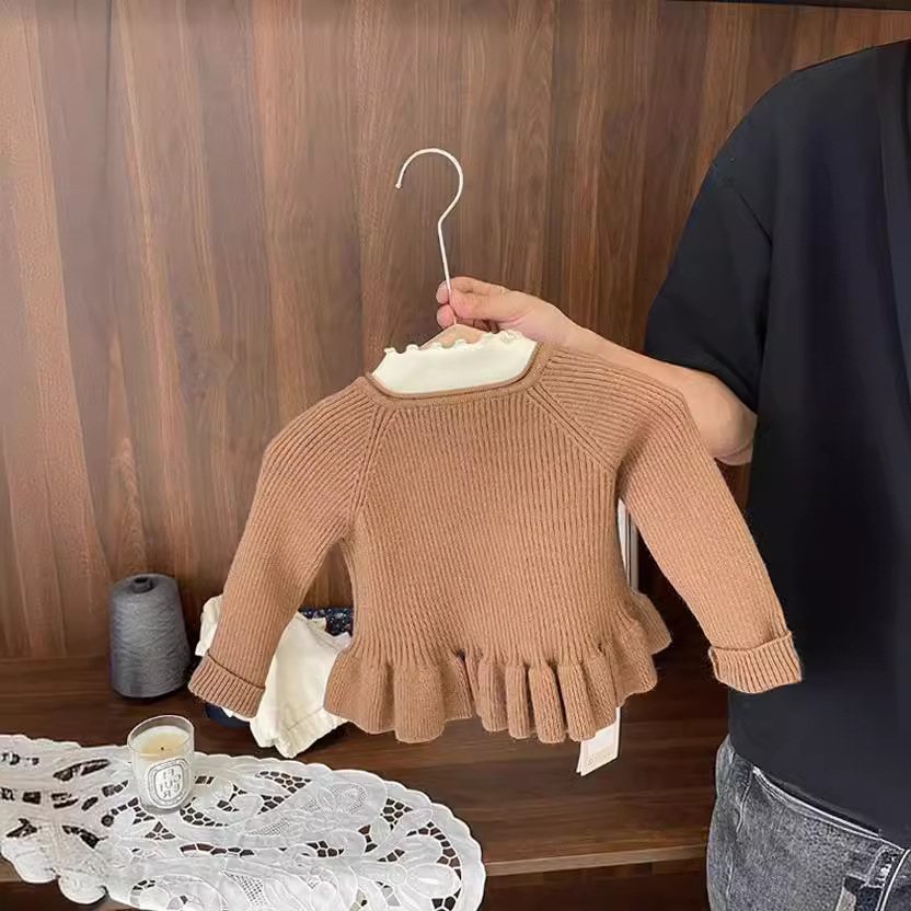 Picture of Girl's Autumn 2024 New Suit Stylish Fashionable Girl's Korean Casual Bear Sweater Cardigan Two-Piece Set