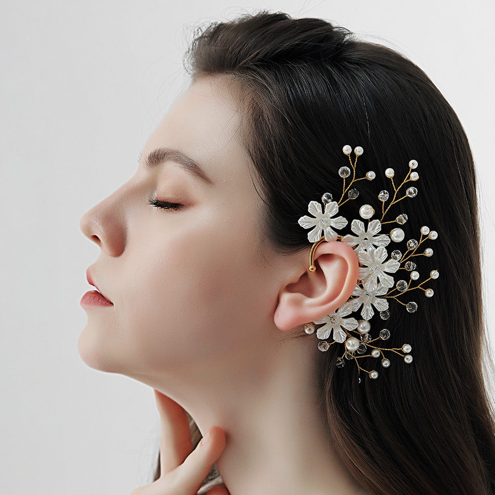 Picture of Korean Super Fairy Bride Earrings Mori Flower Ear Bone Clip Design Temperament Ear Hanging Handmade Pearl Rhinestone Ear Hanging