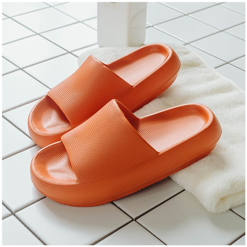Picture of Four-Season Slippers for Women, Summer Indoor Home Eva Anti-Odor Thick-Soled Slippers with a Stepping-On-Clouds Feel, Suitable for Bathing and Outdoor Use, Non-Slip