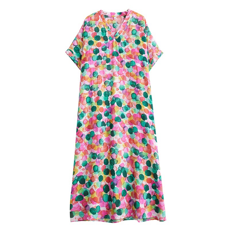 Summer 2024 V-neck cotton and linen plus size loose artistic holiday style beach dress vintage meat covering robe for women