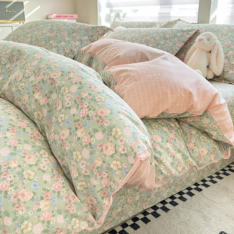 Instagram Style New Arrival Small Floral Cotton Bed Four-Piece Set 100 Cotton Quilt Cover Bed Sheet Bed Cover Three-Piece Set