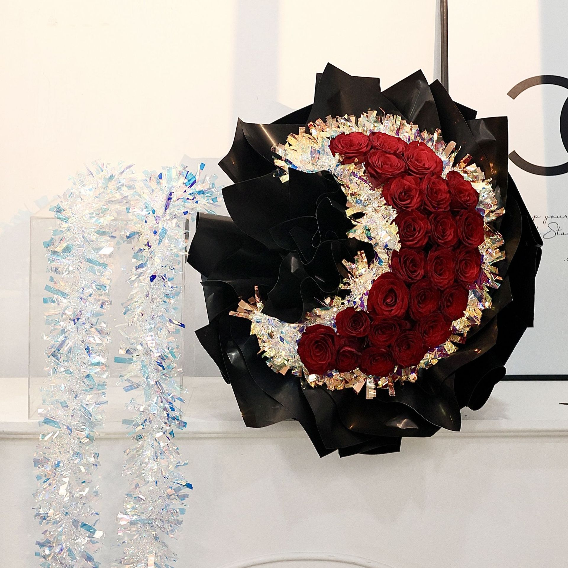 Yitong new moon love decoration accessories colorful colorful bouquet lace ribbon a 1 meter long