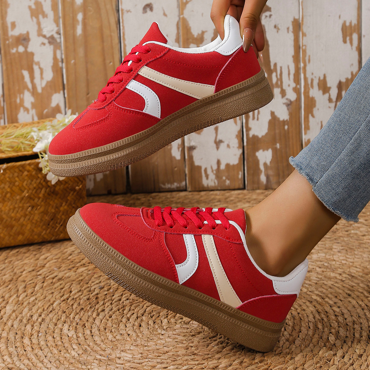 Cross-border plus size Soft-soled German Training Shoes sneaker European and American Design Style Lace-up Lightweight All-match Jogging Women's Shoes