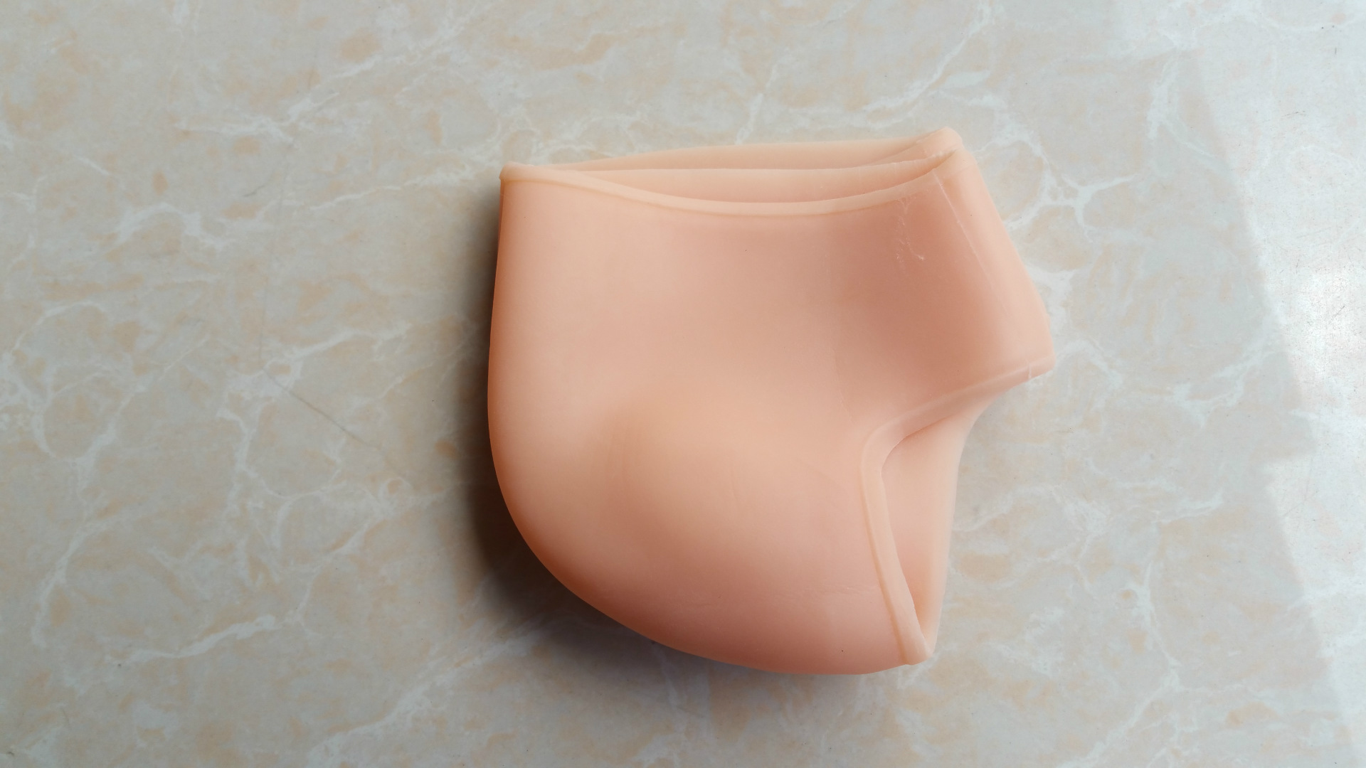 Picture of Silicone Heel Protective Cover for Relieving Heel Pain Anti-crack Socks for Men and Women Heel Dry Cover Anti-crack Socks Anti-crack Cover