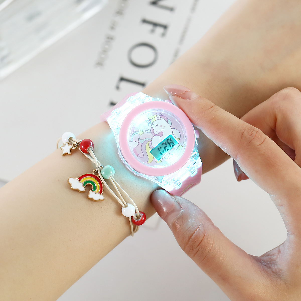 Picture of A06976-1 luminous watch unicorn luminous silicone electronic watch with bracelet 2 pcs/set box