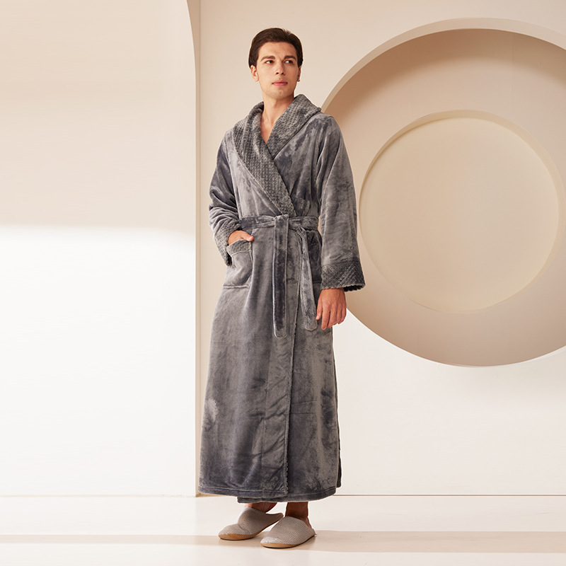 Picture of Splicing Technology Plus Fat Large Size Loose Flannel Couple Nightgown Men and Women Coral Velvet Bathrobe Bathrobe Autumn and Winter
