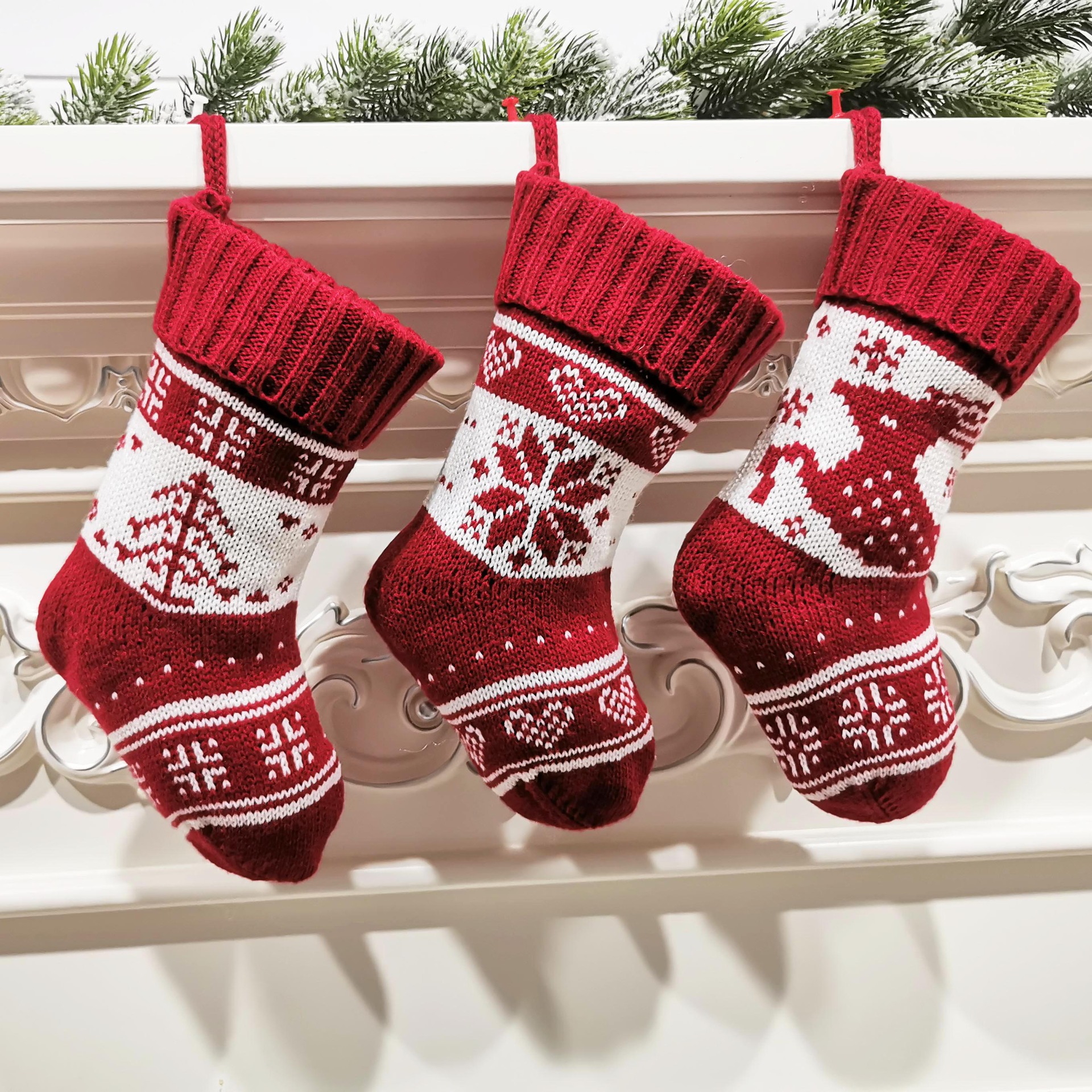 2024 New Spot Christmas Decoration Supplies Christmas Tree Snowflake Deer Pattern Knitted Christmas Socks Gift Bag