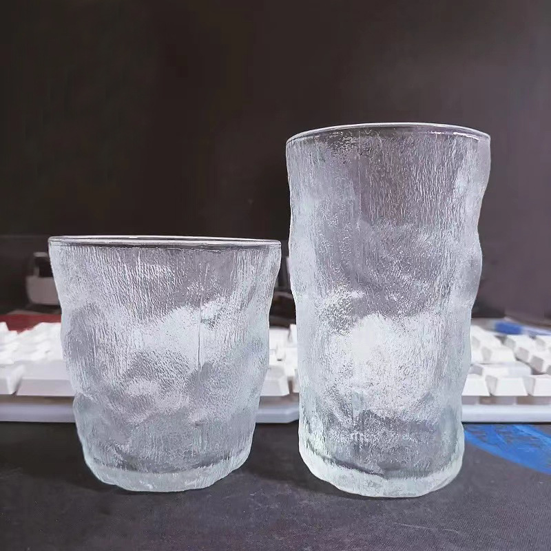 Picture of Rotating shake cup whiskey gyro Cup foreign wine glass water ripple Glacier Cup vertical stripe tumbler water Cup wholesale