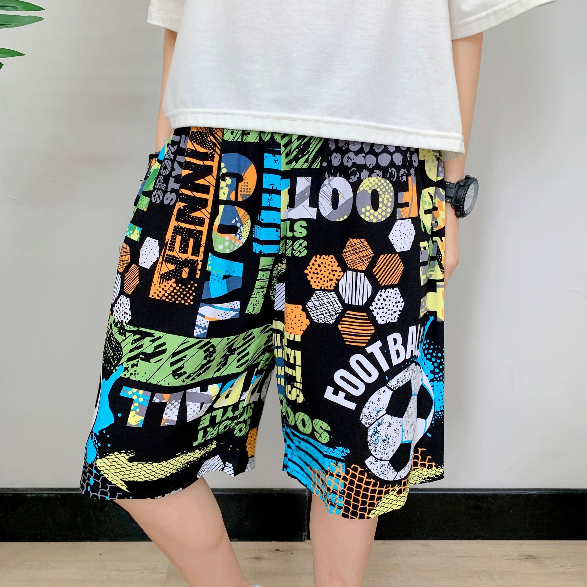 Picture of Cotton Silk Pajama Pants Men's Summer Thin Large Size Loose Shorts Casual Breathable Floral Pants Outer Wear Five-Point Beach Pants