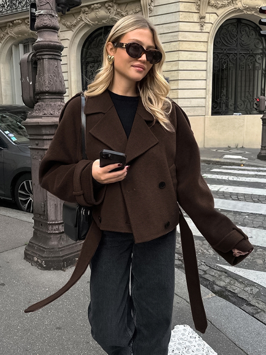 Picture of Autumn and Winter French Brown Woolen Coat Women's Commuter Fashion Thickened Double-breasted Woolen Coat Jacket Loose Women's Clothing