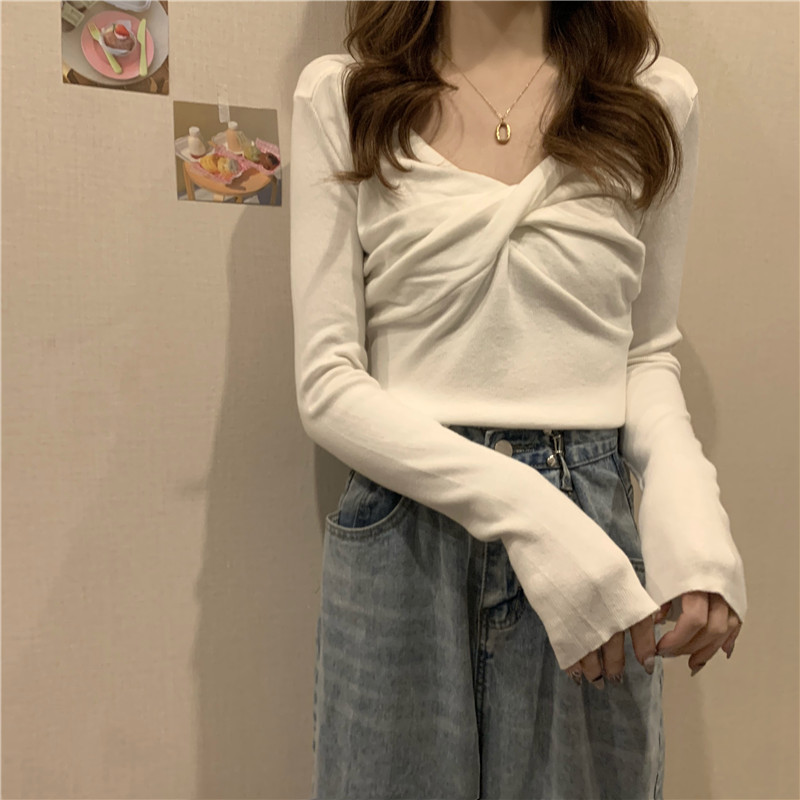 Picture of Early Spring 2021 New Sweater Cared Machine Cross V-neck Knitted Sweater Women's Autumn and Winter Slim-fit Inner Base Shirt Top