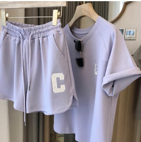 Picture of in stock Amazon Japanese-Korean Sports suit Women's Summer Thin Fish Scale Embroidered Loose plus size Short-sleeved Shorts Two-piece Set