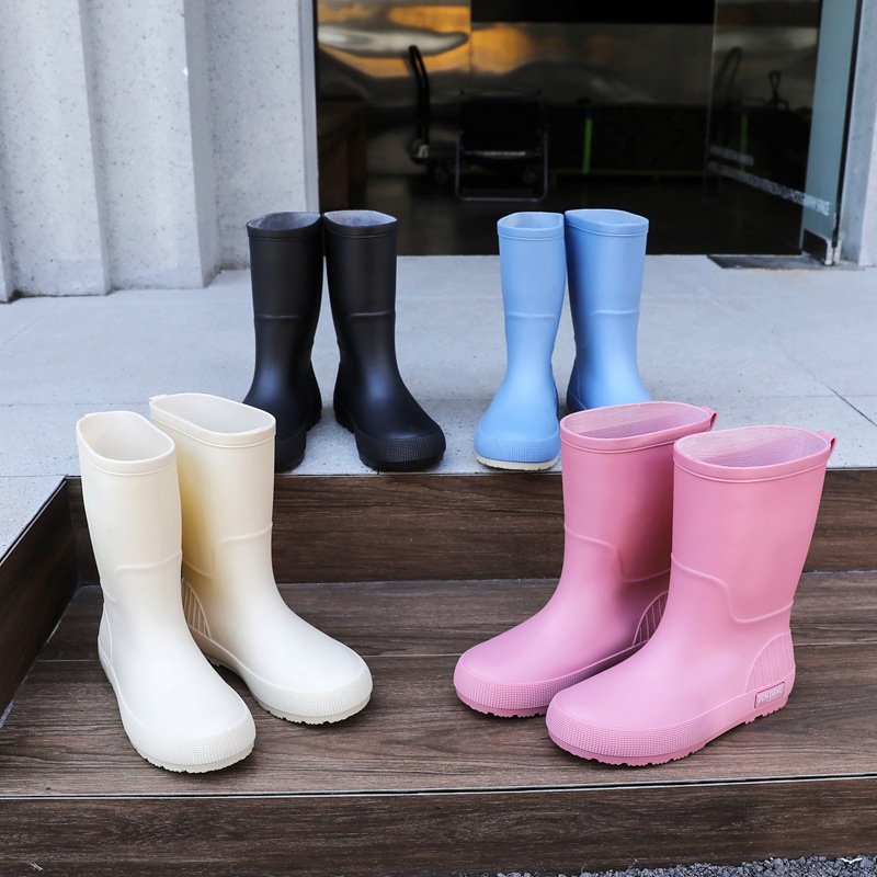 Fashion Women's Rain Boots Outdoor Wading Shoes Thickened Rain Shoes Anti-slip Bottom Women's Water Shoes Rubber Shoes Kitchen Water Boots
