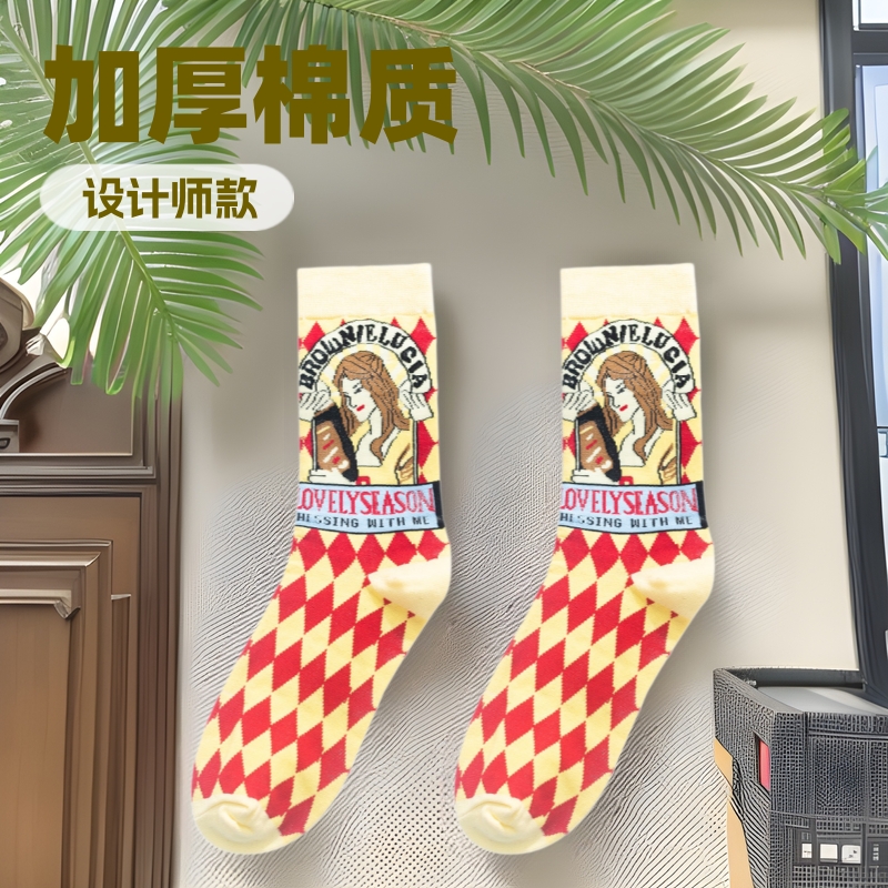 Autumn and Winter Women's Socks New Lolita Designer Vintage Thick Cotton Socks Personalized Trendy Socks Couple's Mid-tube Socks
