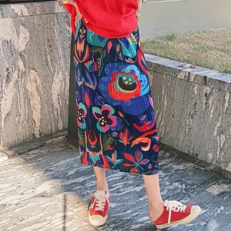 Picture of Niche design pleated skirt spring and summer thin elastic waist printed slimming age-reducing hip slit pleated skirt
