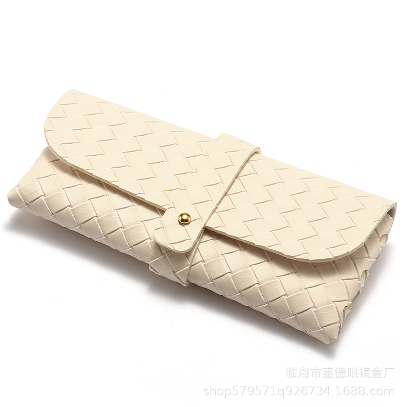 Picture of Factory Batch Glasses Case in stock New Single Nail Leather Sunglasses Bag Hand-woven Sunglasses Box Printable LOGO
