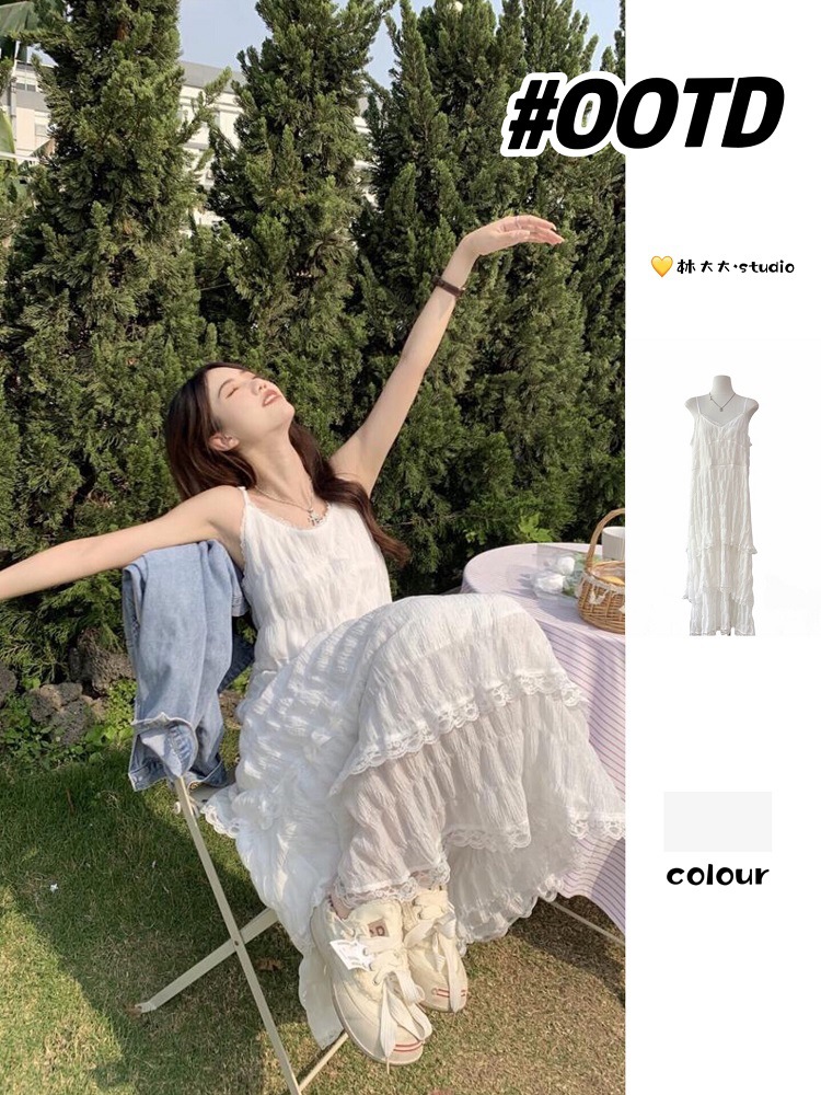 Explosions] French Lace Sling dress Women's Summer New Seaside Holiday Style Cake Skirt Beach Midi Skirt