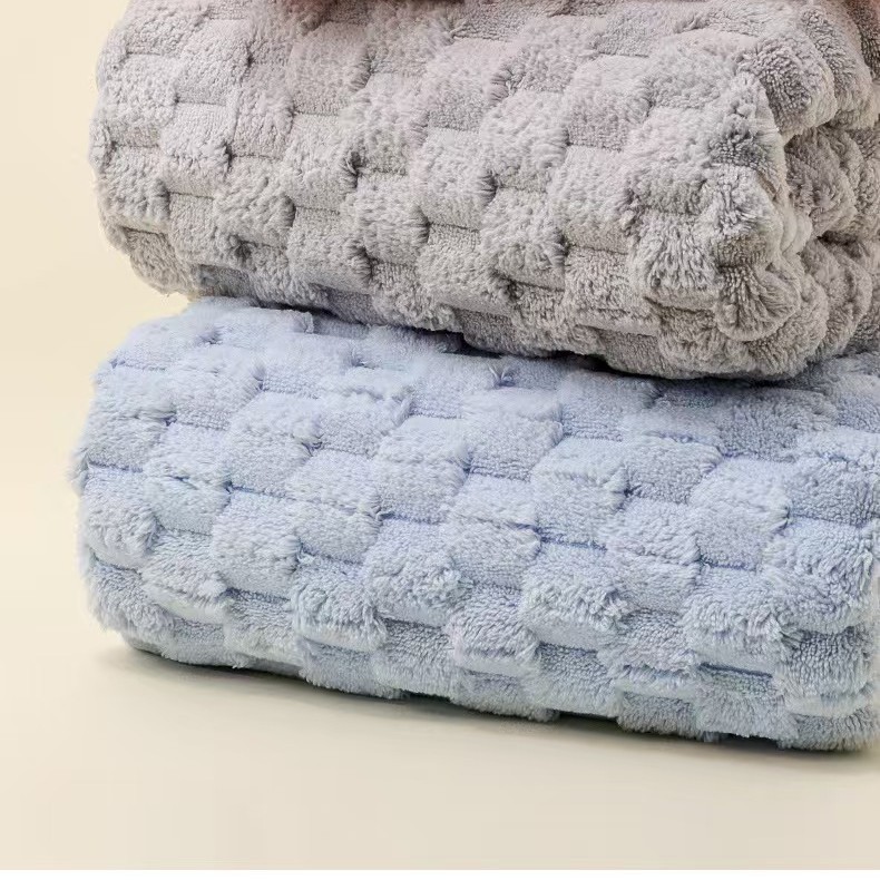 Picture of Yunduo Coral Velvet Bath Towel and Shower Cap for Women's Household Water-Absorbent, Quick-Drying, Non-Shedding, Thickeneded Bath Towel, Bath Towel and Hair Drying Cap