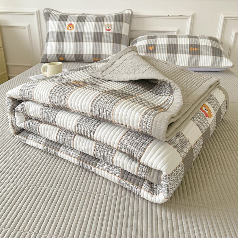 Picture of Mother and Baby Grade a Pure Cotton Bed Cover Three-Piece Set for Naked Sleeping Washed Cotton Cartoon Small Fresh Student Cotton Bed Bed Sheets Bed Cover