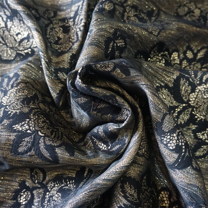 New Style: New Chinese-style Song brocade human cotton high-end gold thread jacquard fabric, women's dresses, formal wear, bags, and apparel