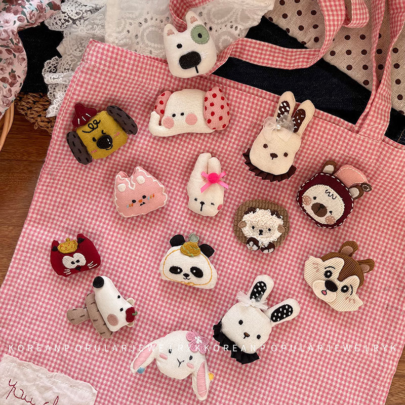 New Korean Style Cute Bear Handmade Fabric Cotton Brooch Cartoon Japanese Bunny Bag Accessories Bag Pin