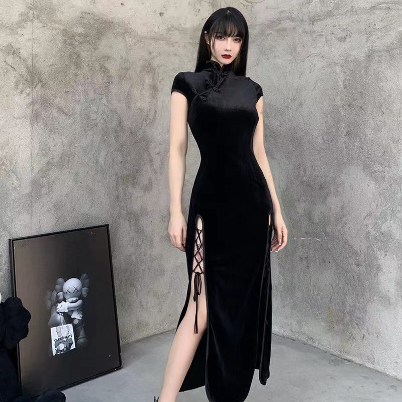 Retro Chinese style velvet cheongsam improved dress new Chinese style split tall cool chic black temperament dress