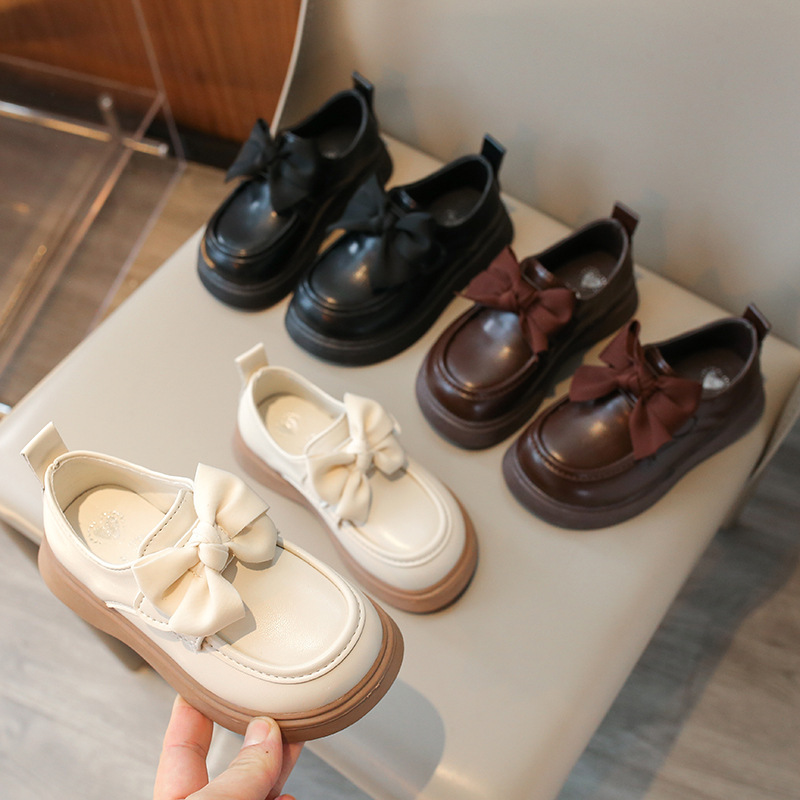 Princess wind shoes 1-3 years old 2025 new spring and autumn foreign style girls small leather shoes baby shoes 6-9 years old foreign trade