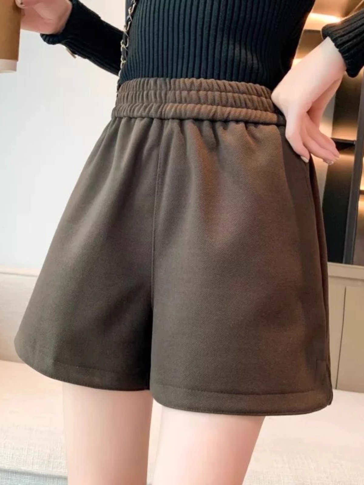 High Waist Suit Woolen Shorts Women's Autumn and Winter 2024 New Outfit Loose Slim Wide Leg Pants Black Pocket Boots Pants