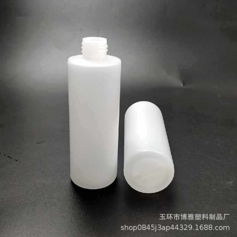 120ml translucent flat shoulder round HDPE bottle flip bottle with various lids spray pointed mouth bottle