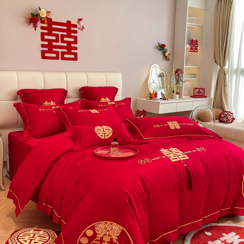 Picture of Chinese-style High-grade Wedding Four-piece Set Big Red Embroidered Wedding Dowry Quilt Cover Bed Sheet Newlywed Wedding Room Bedding