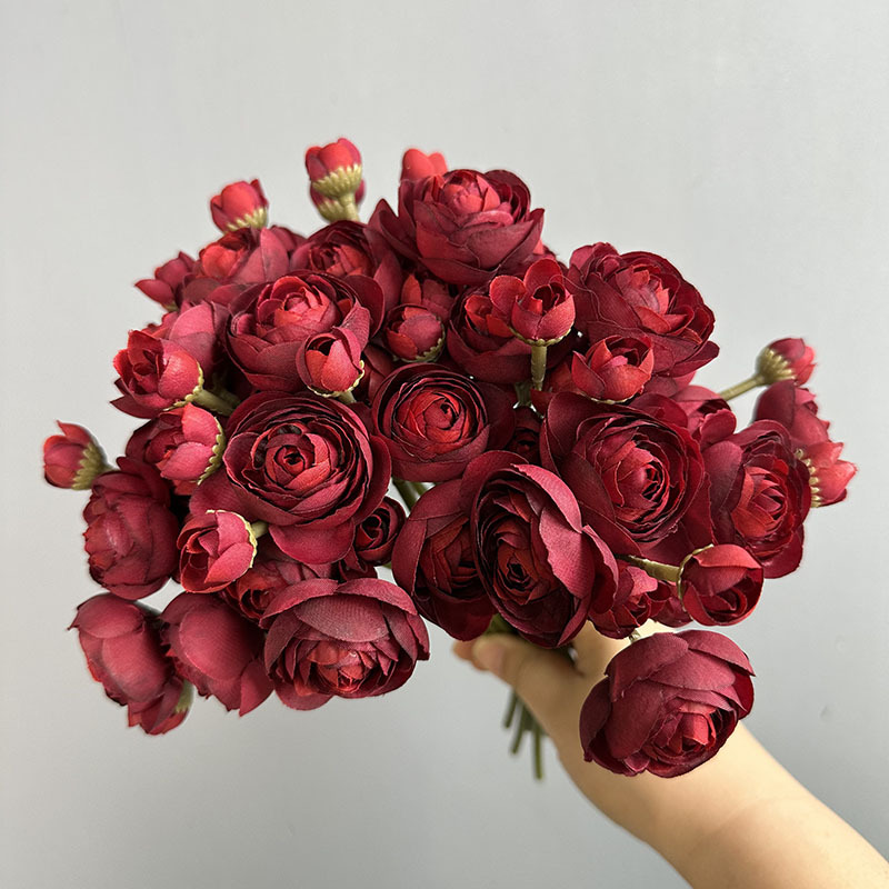 Picture of Simulation Mini Lulian bouquet small tea rose rose decoration bride hand silk flower home decoration flower