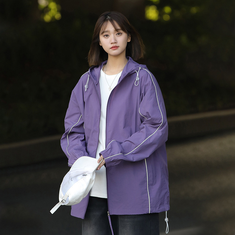 Picture of UPF50 Ice Silk Sunscreen Clothing Women's Summer Thin Loose Waterproof Sunscreen Clothing Couple Coat Men Can Develop LOGO