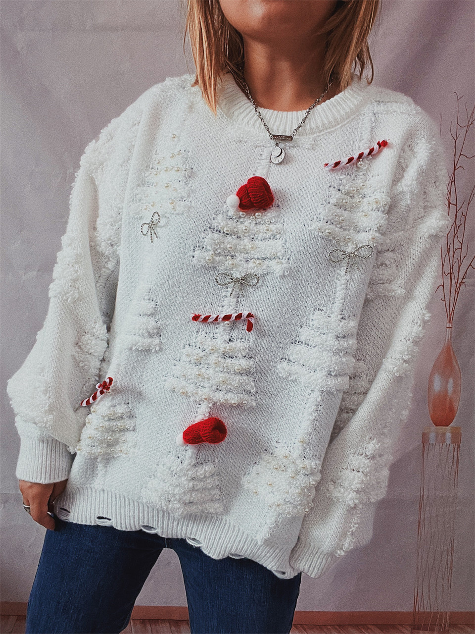 Picture of European and American cross-border Amazon Handmade Pearl Christmas theme sweater three-dimensional decoration New Year holiday sweater pullover