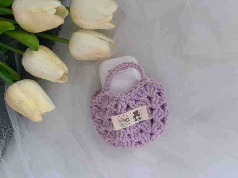 Picture of Hand-Knitted Mini Headphone Bag Dopamine Macaron Colorful Hollow Universal Wool Crochet Coin Purse